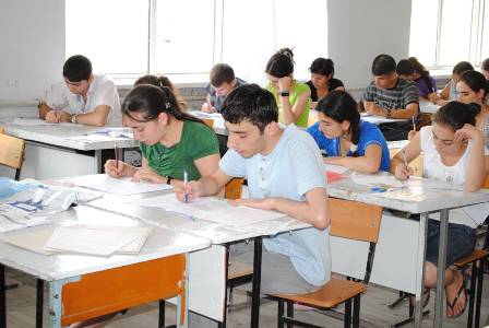 Məleykə Abbaszadə qızlardan NARAZILIQ etdi
